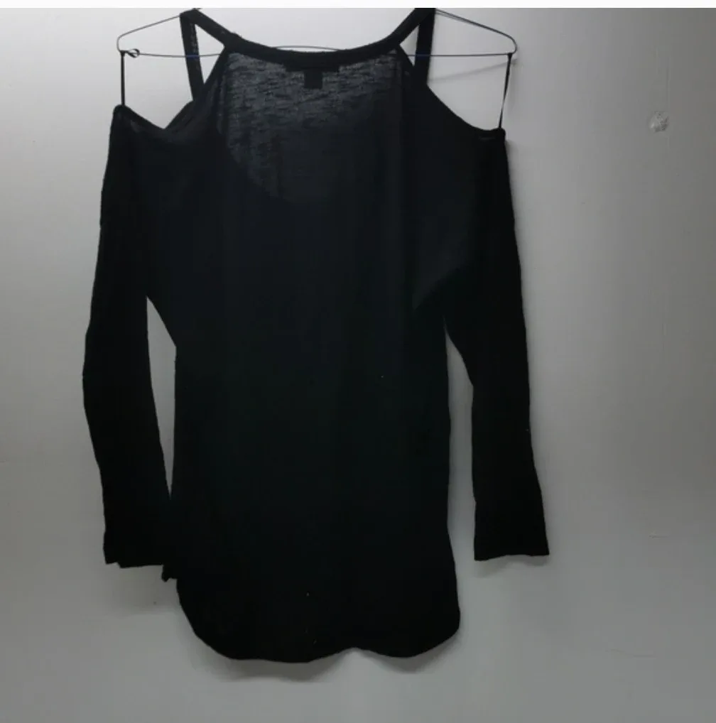 Womens sz sm sweater image indicator(2)