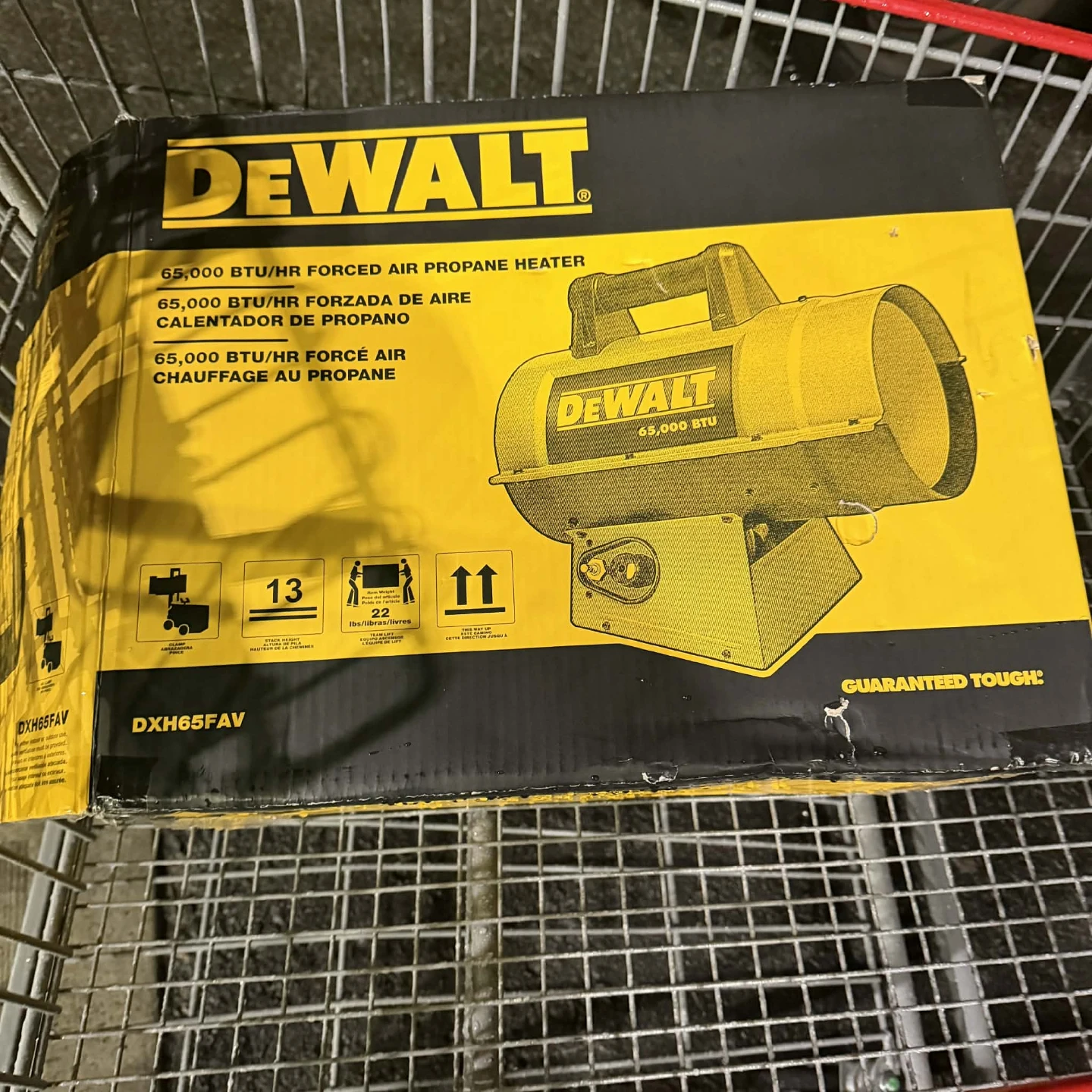 DeWalt 65,000 BTU Forced Air Propane Heater - DXH65FAV