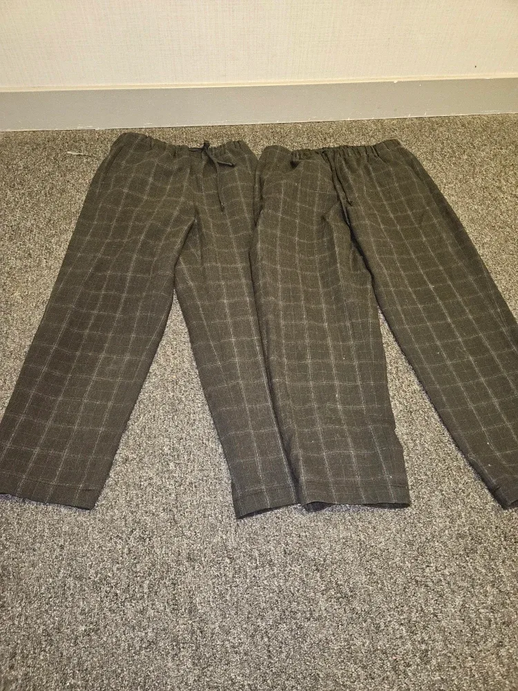 Aritzia Babaton Plaid Pants - Size S & M