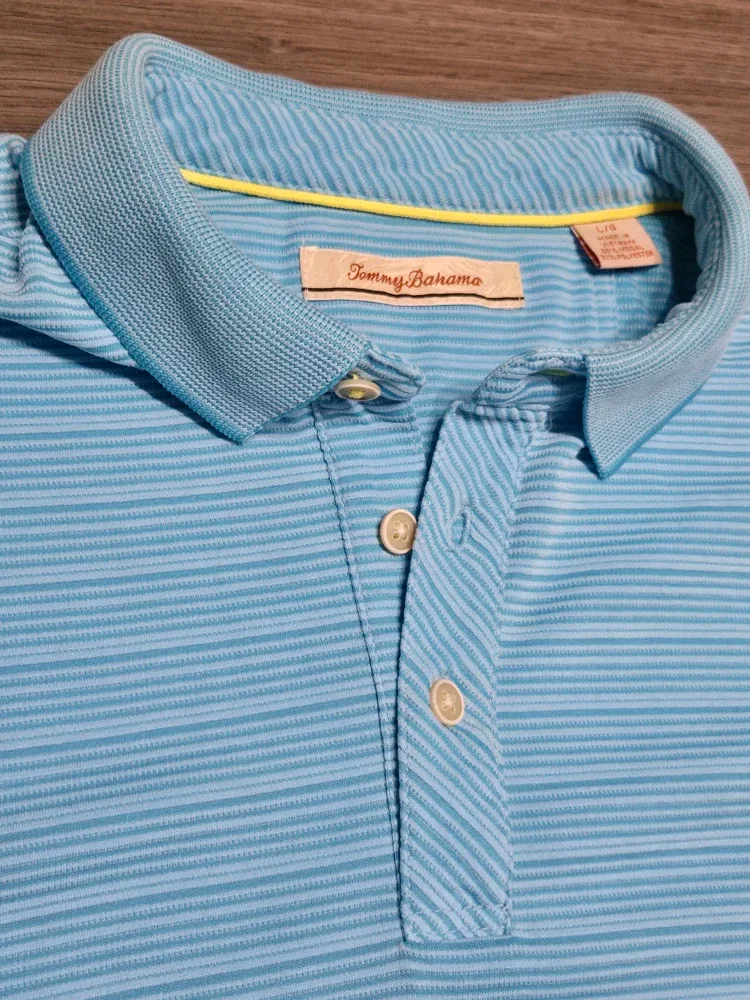 Tommy Bahama Polo Shirt - Size L image indicator(3)