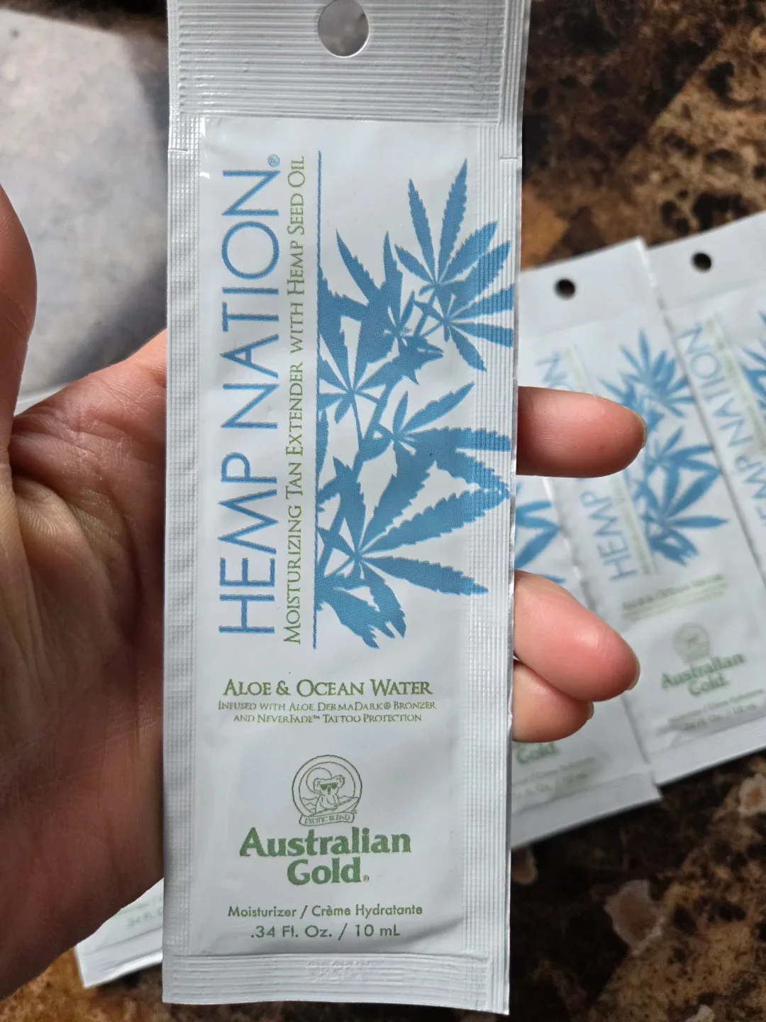 Brand New Australian Gold HempNation Moisturizing Tan Extender image indicator(2)