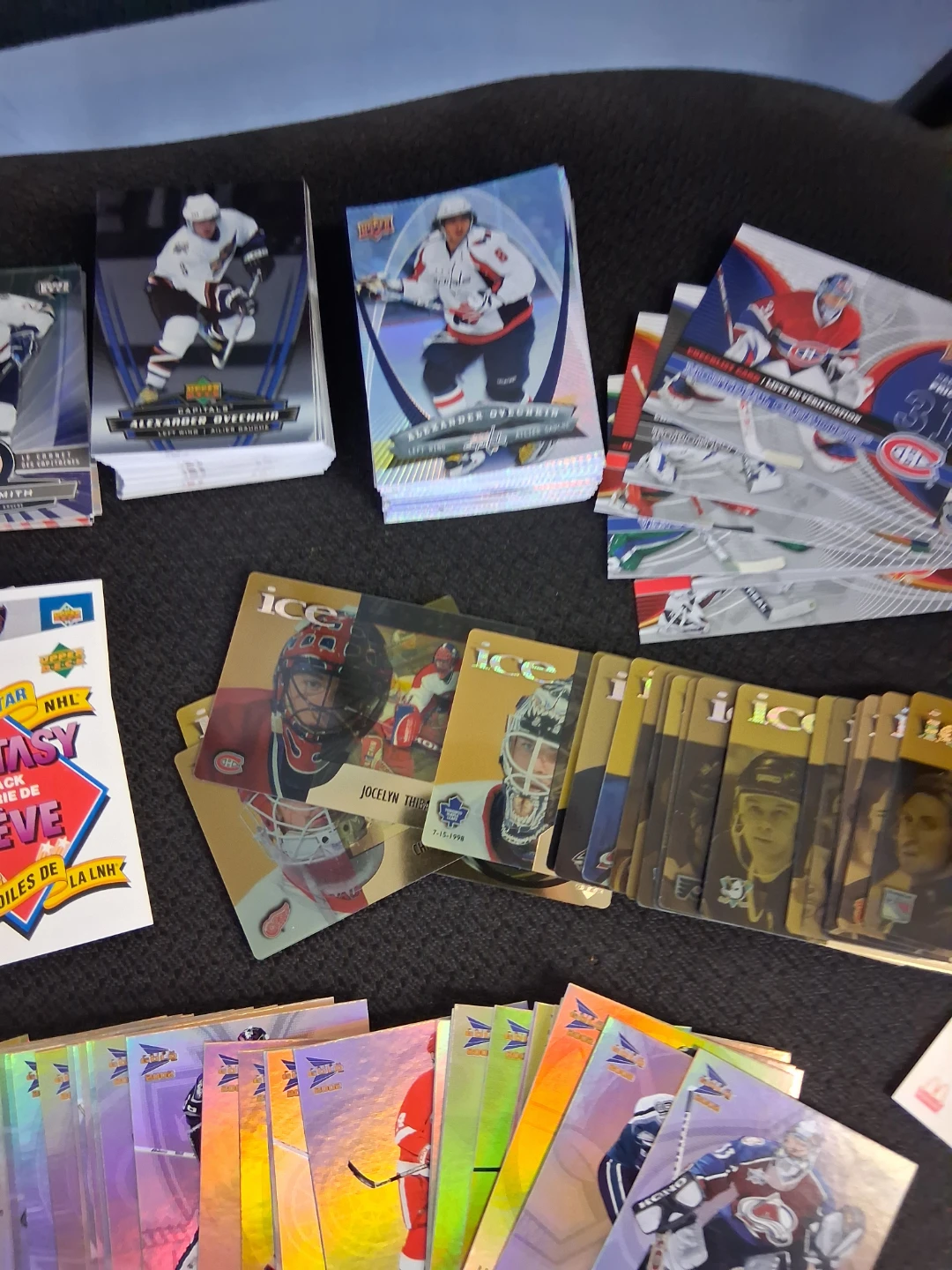 Mixed Lot of Hockey Trading Cards - photo 5
