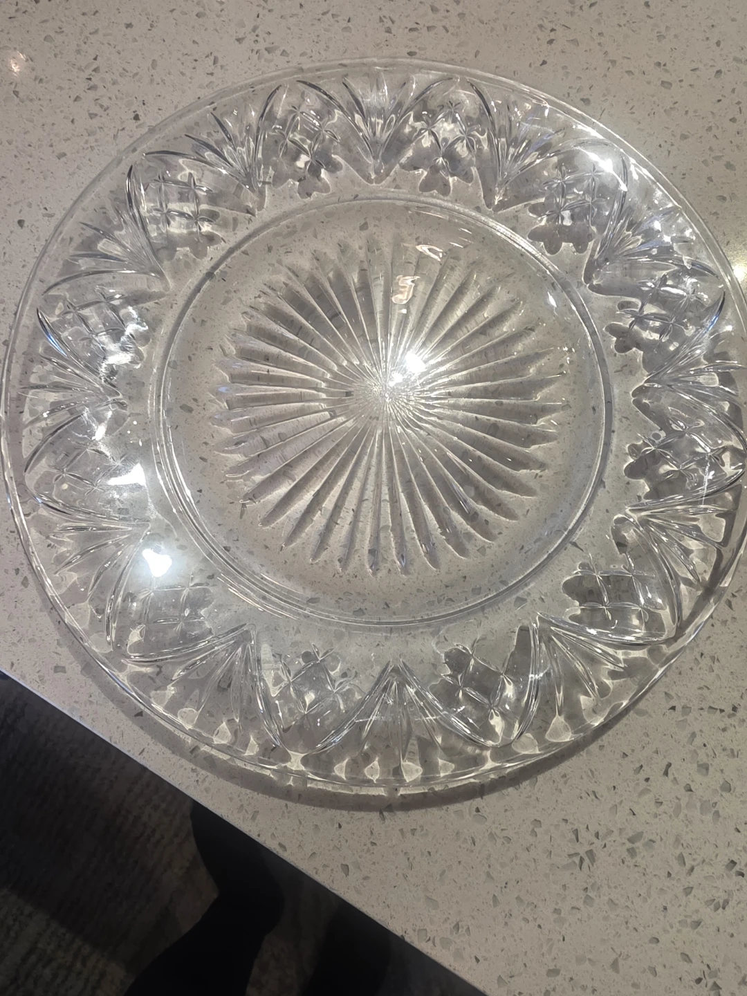 Clear Glass Decorative Plate - photo 3