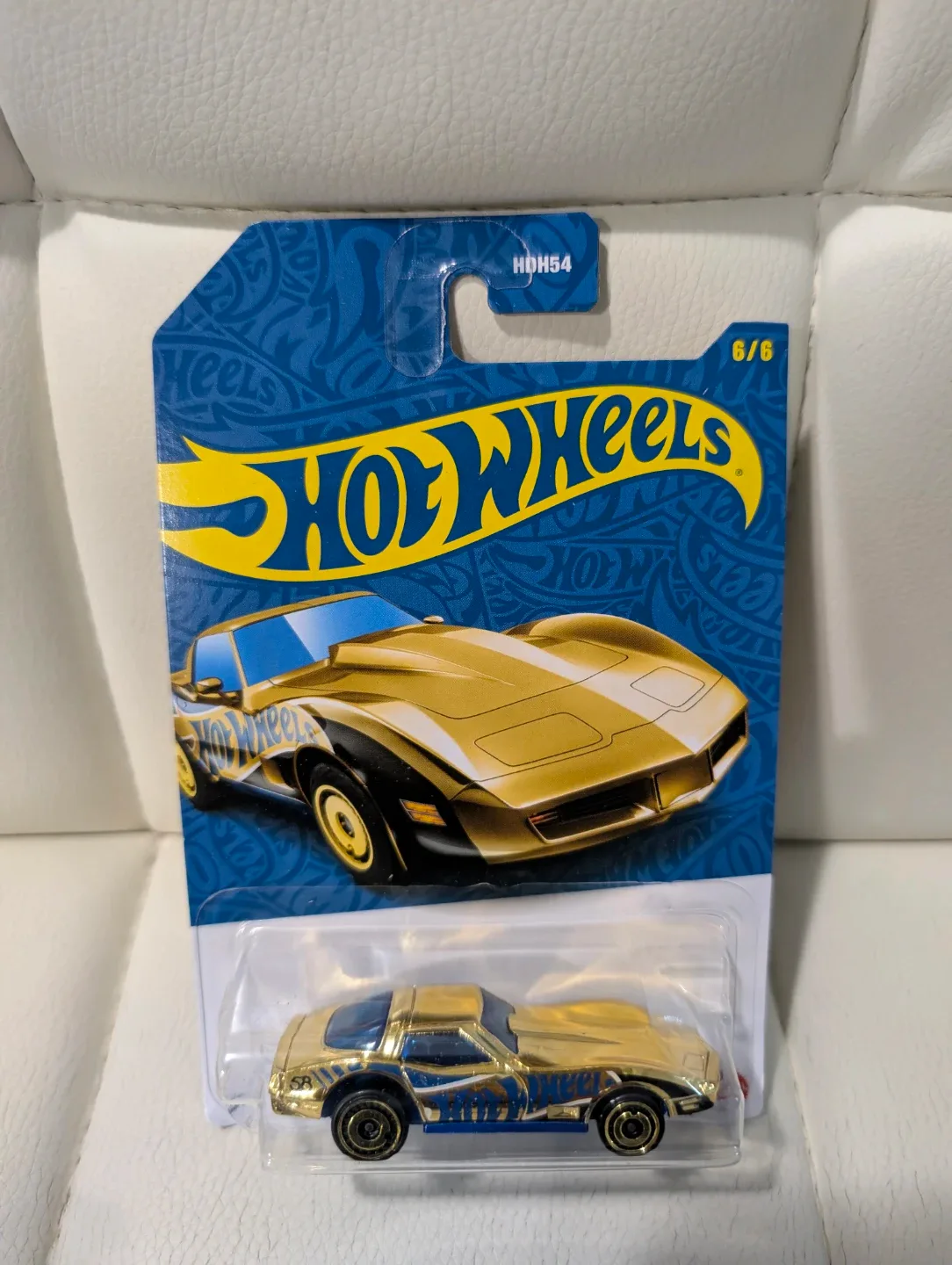 Hot Wheels Pearl & Chrome (HDH54) – Complete Set! image indicator(2)