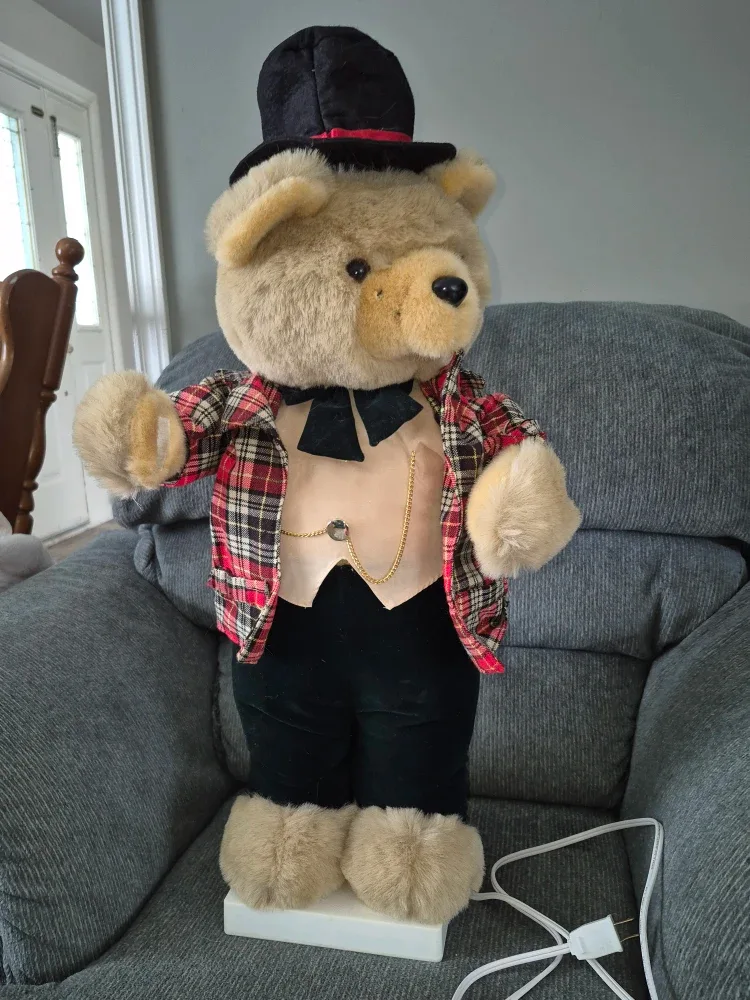 Animated Christmas Teddy Bear