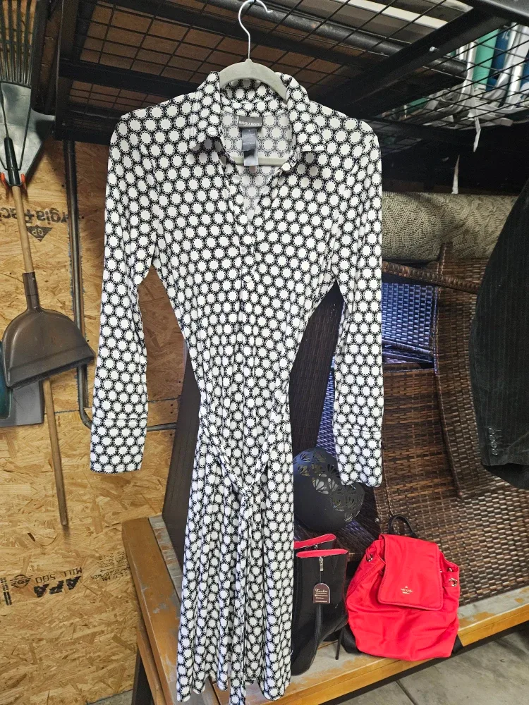 Bisou Bisou Dress - Size 8