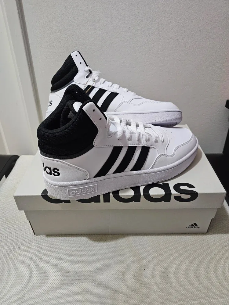 Adidas Hoops 3.0 Mid White/Black Brand New