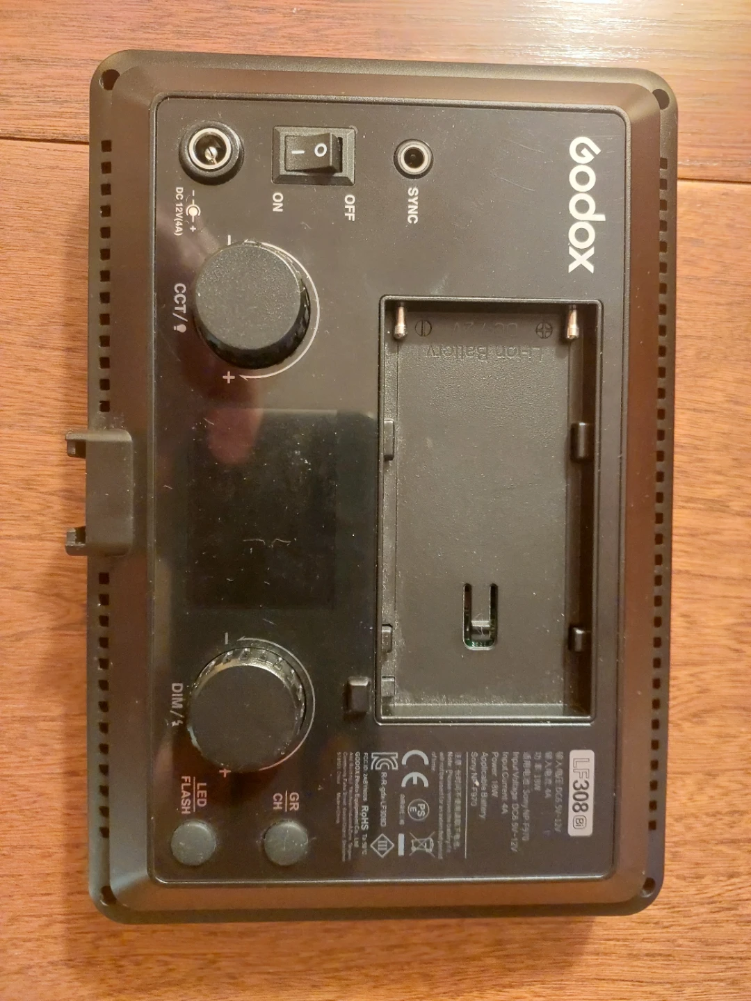 Godox LF308 LED Flash Light - Like New! - photo 2