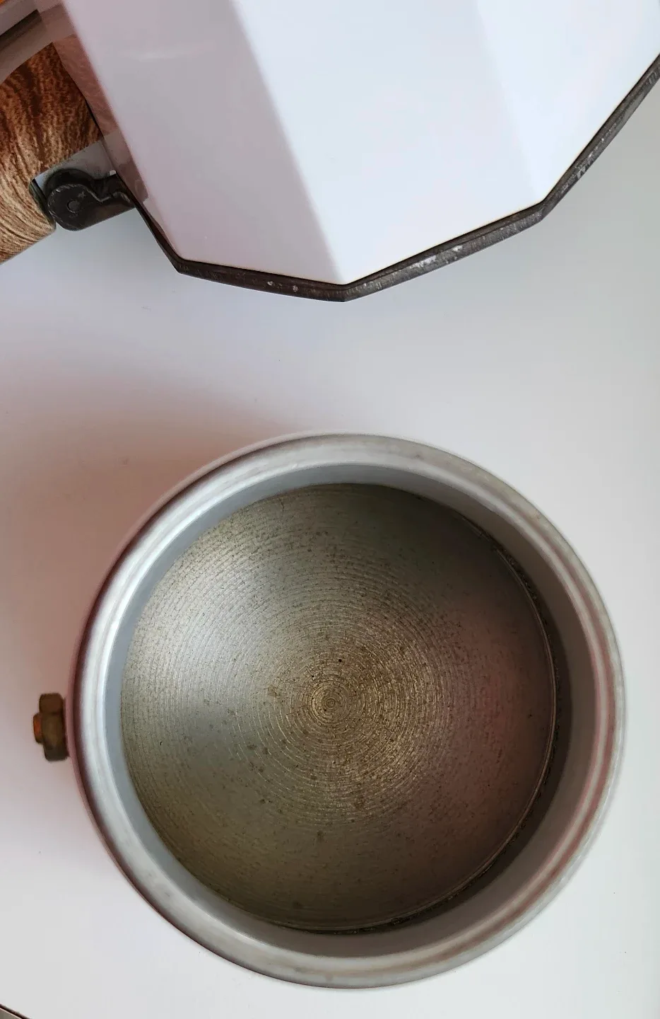 Moka Pot - White #cleanout image indicator(3)