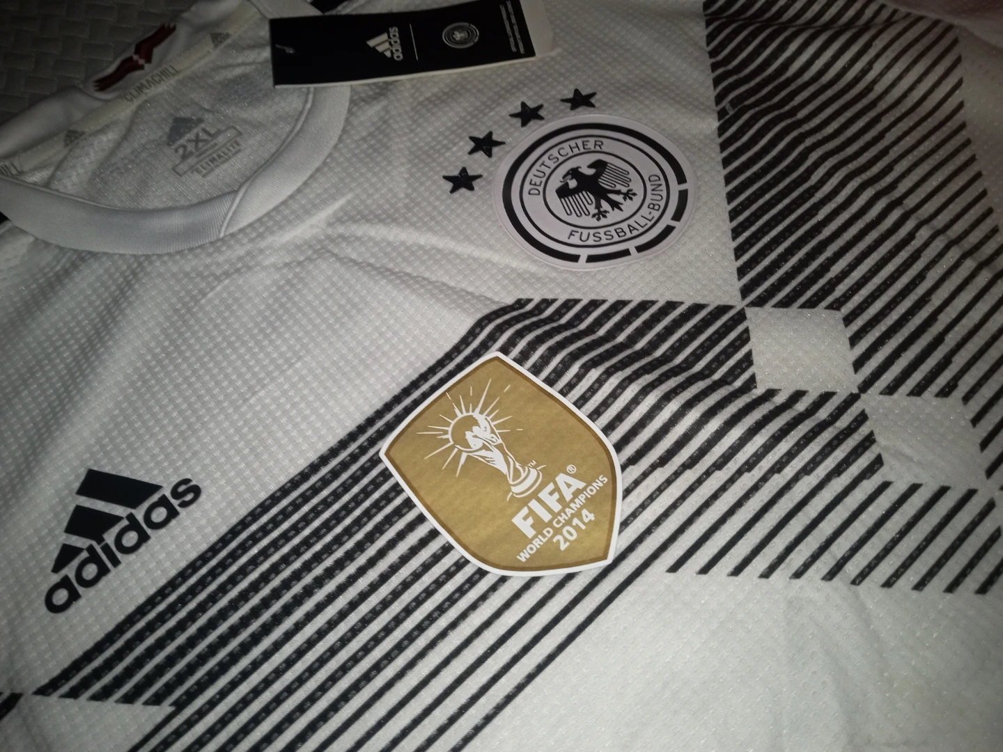 Adidas Germany 2018 World Cup Jersey - Size 2XL - photo 3