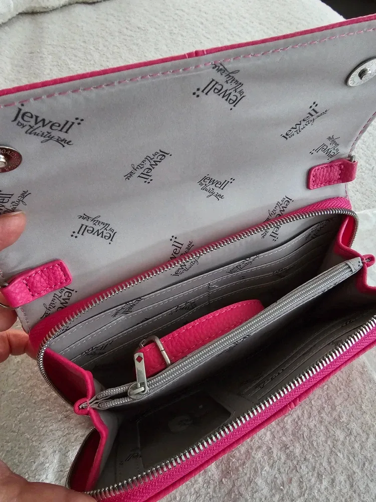 Thirty-One Candy Pink Pebble Wallet #Cleanout image indicator(3)