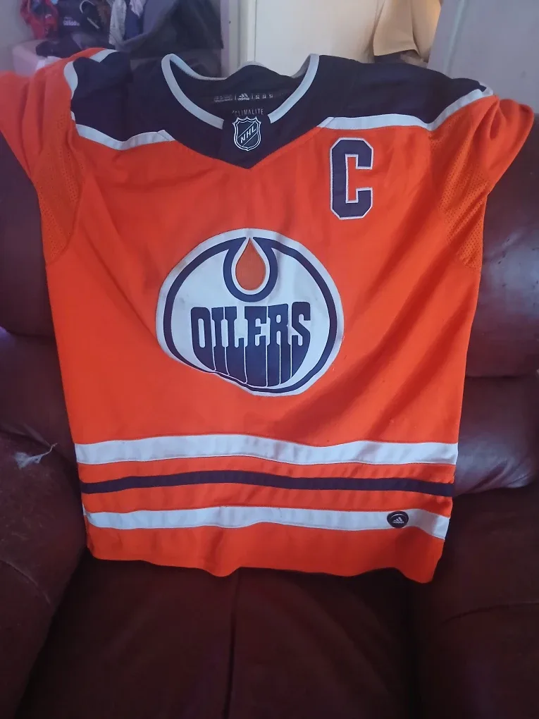 Adidas Oilers McDavid Jersey - Size 52