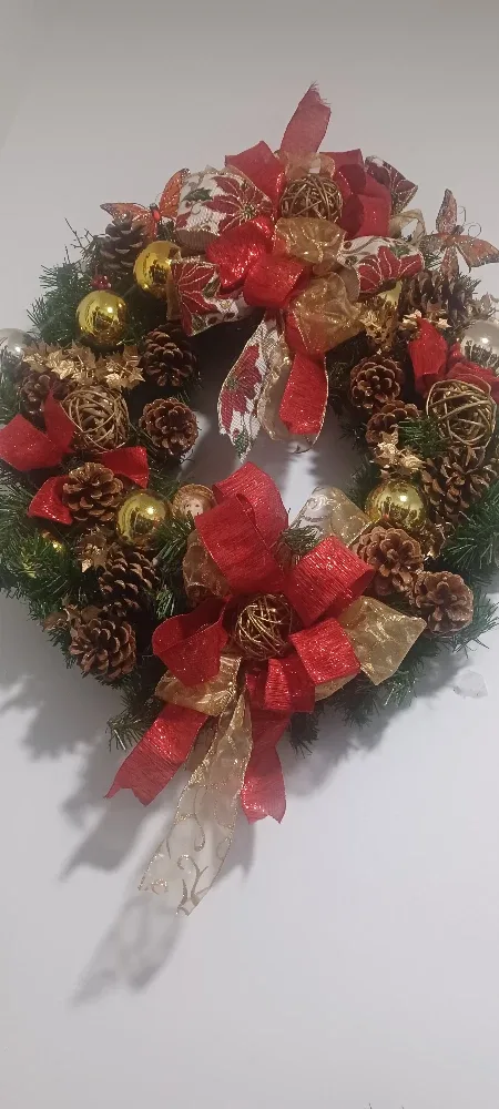 Christmas Wreath with Doll image indicator(3)