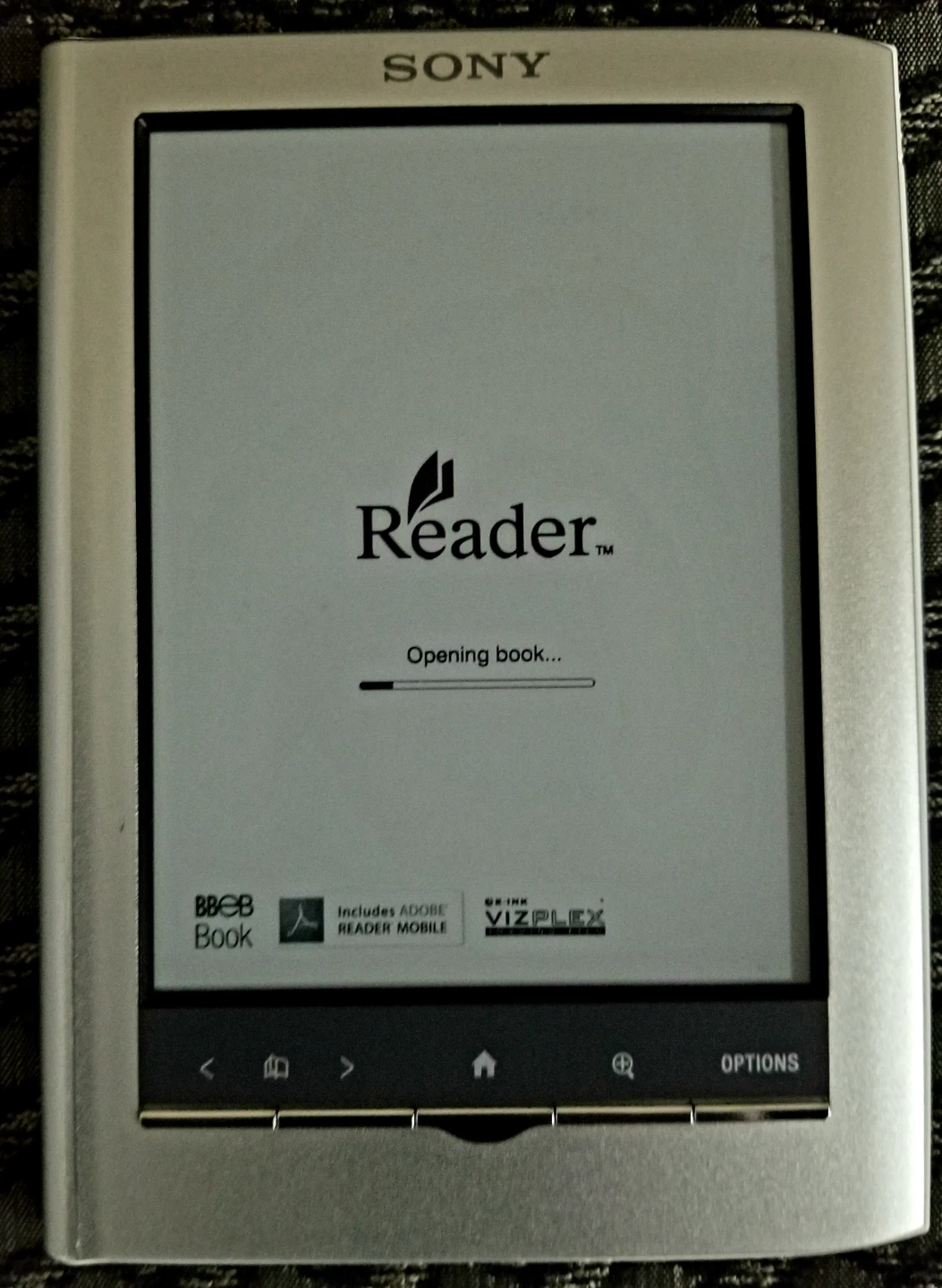 Sony Reader Digital Book - photo 2