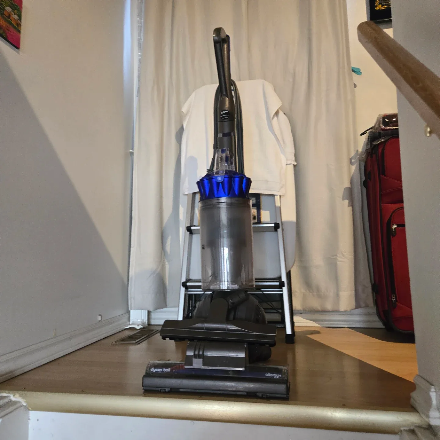Dyson New Stand Up Vaccum