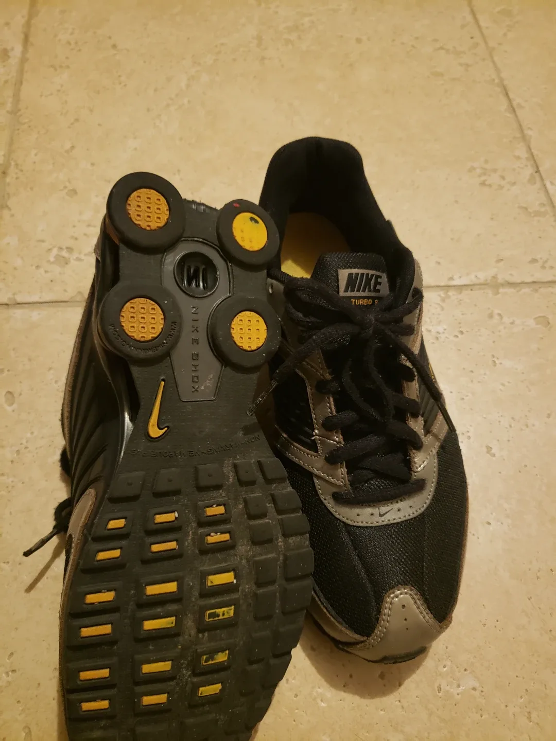 Nike Shox Turbo Black/Silver Sneakers image indicator(2)