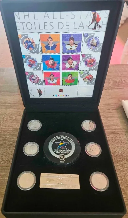 2003 NHL All-Stars Stamp & Medallion Set