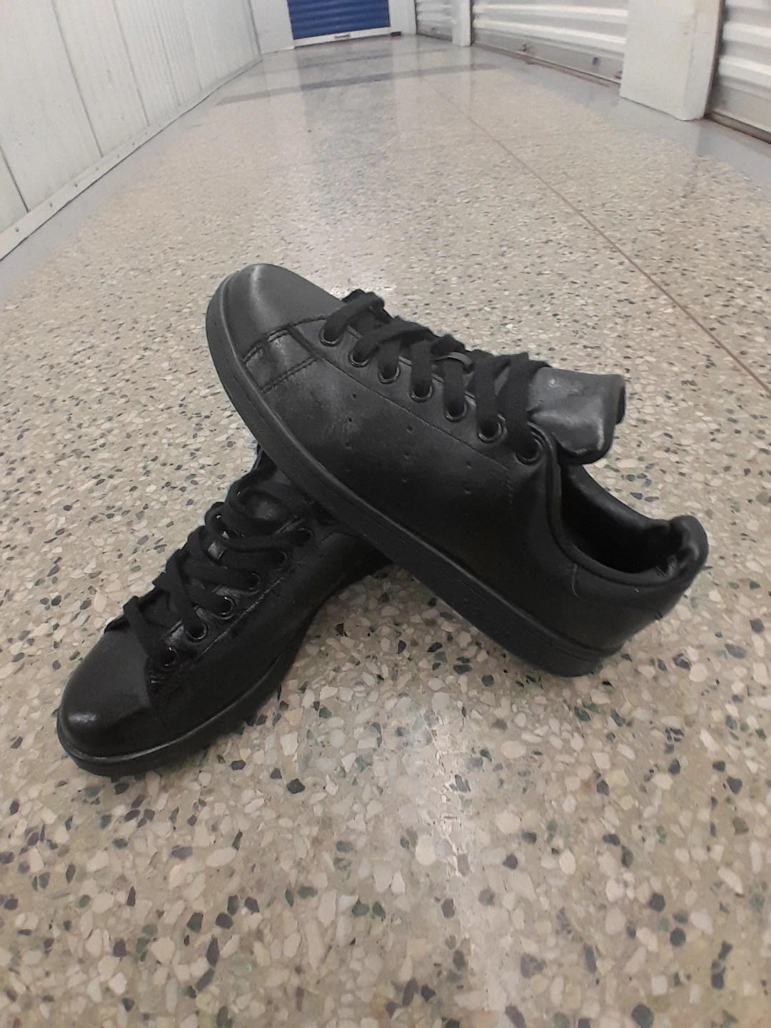 Adidas Stan Smith Black Leather Shoes Size 8 - photo 4