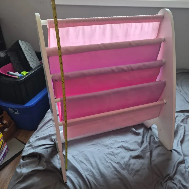 Minnie Mouse Rolling and non Rolling Luggage & Pink Bookrack image indicator(4)