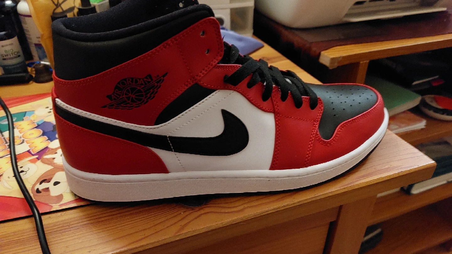 Air Jordan 1 Mid Red/Black