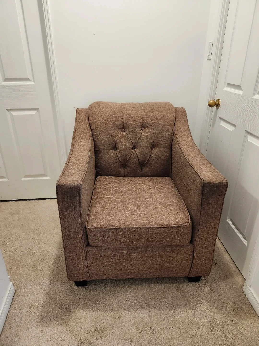 Brown Armchair - Like New image indicator(6)