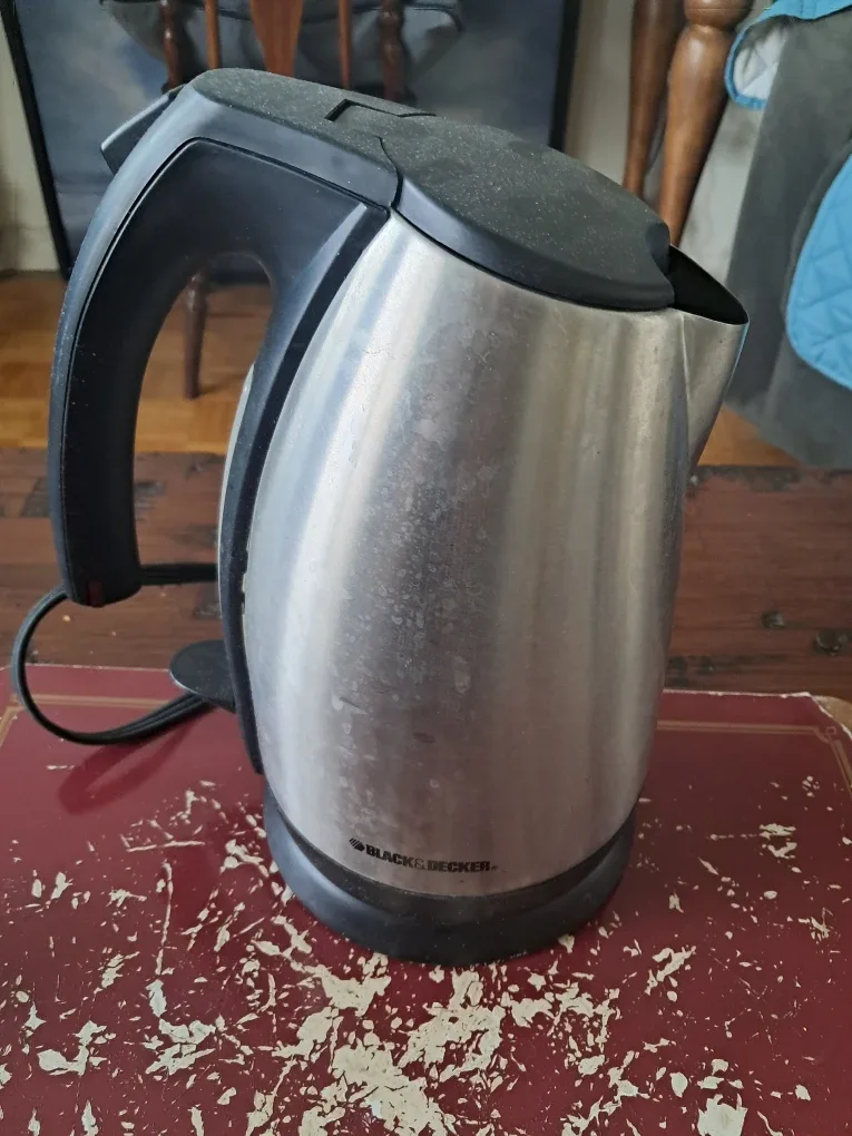 Black & Decker Electric Kettle