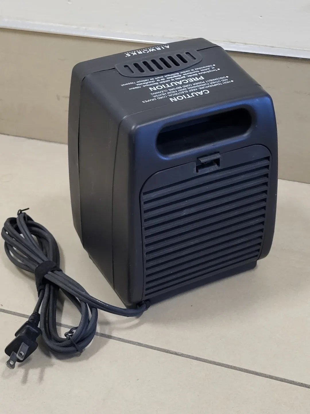 AirWorks Portable Ceramic Room Heater  (Model GH2700C image indicator(3)
