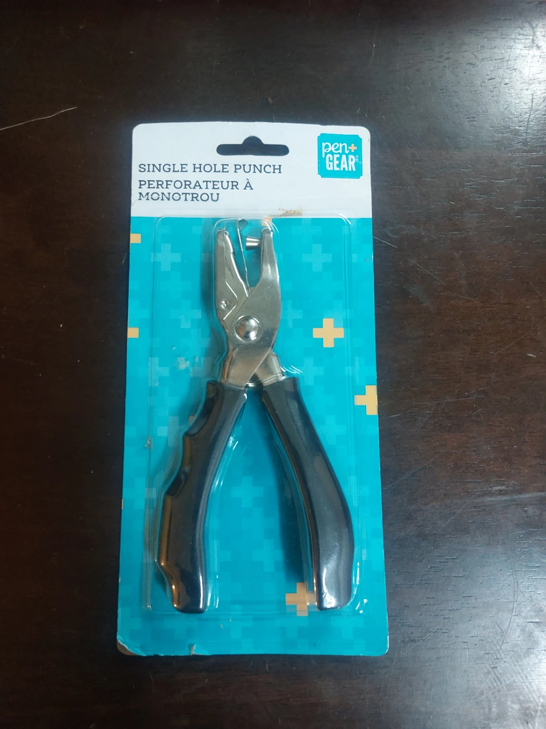New pen+gear Single Hole Punch