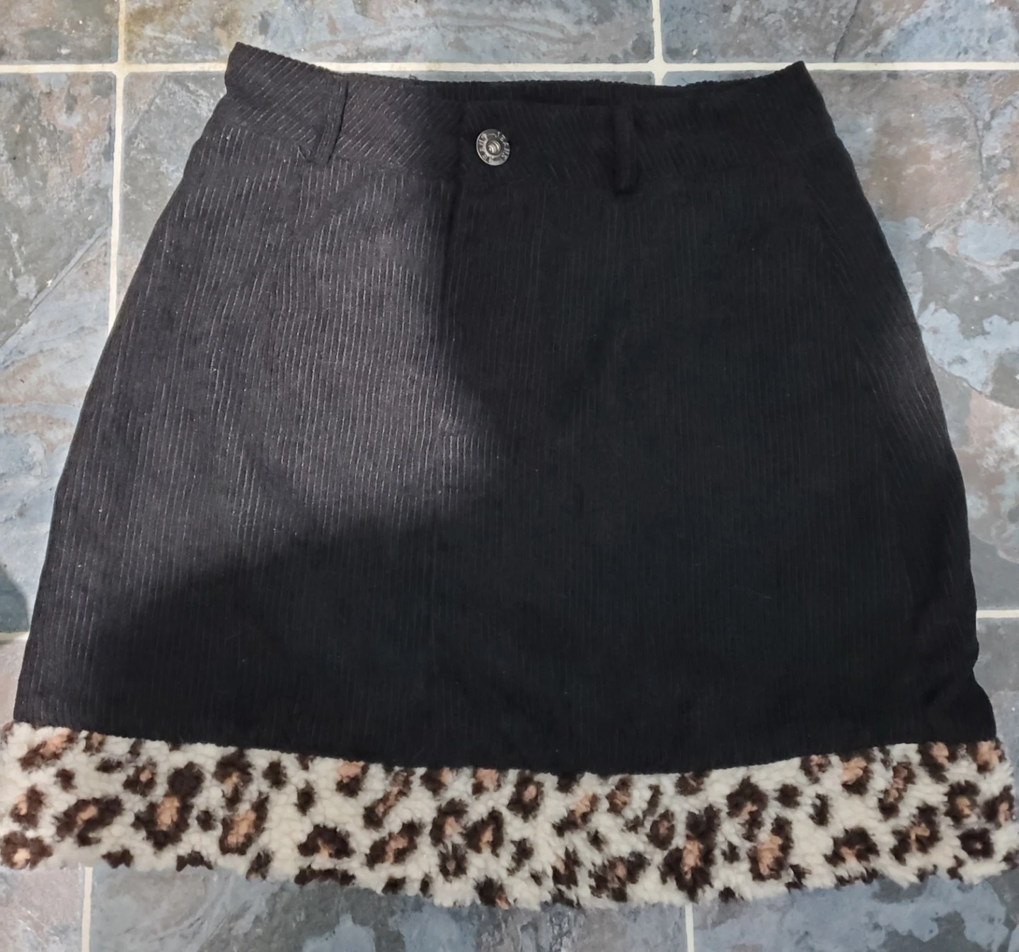Cropped leopard corduroy-like jacket and skirt set - photo 3