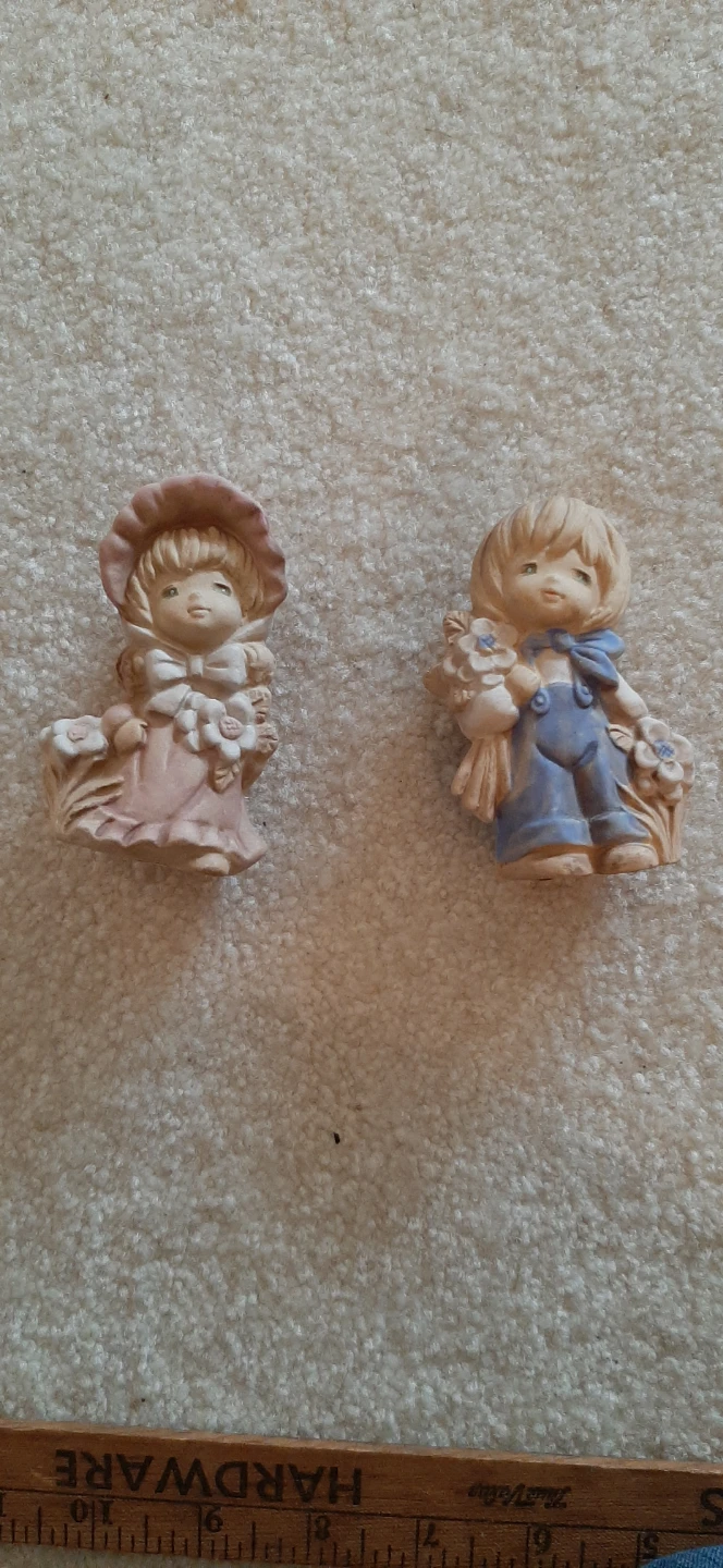 Pair of Vintage Ceramic Figurines