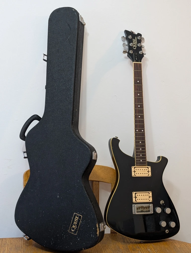 Quest Manhattan MK-I Electric Guitar w/ Case
