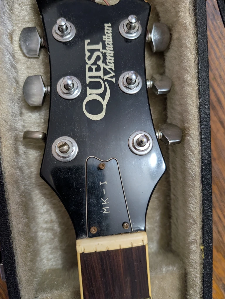 Quest Manhattan MK-I Electric Guitar w/ Case - photo 3