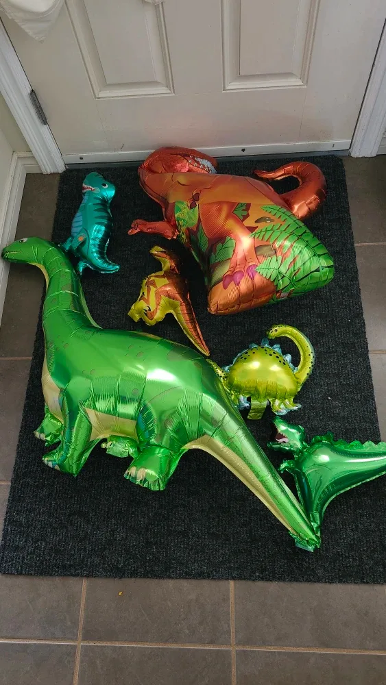 Dinosaur Shaped Balloons