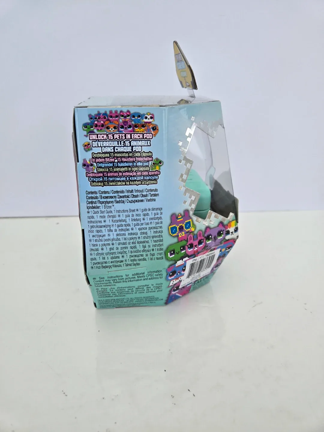 Brand new bitzee christmas giftable toy image indicator(3)