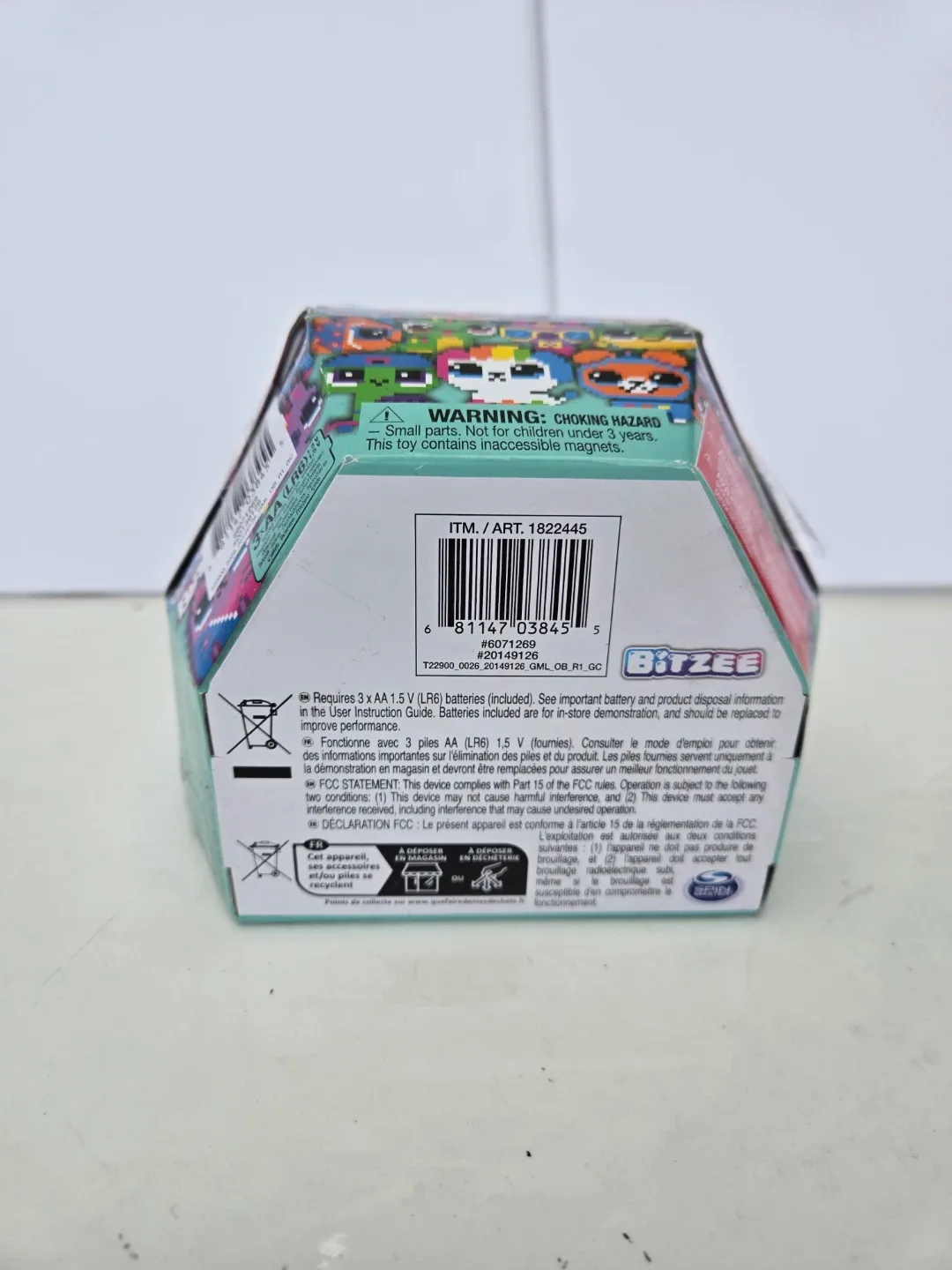 Brand new bitzee christmas giftable toy image indicator(6)