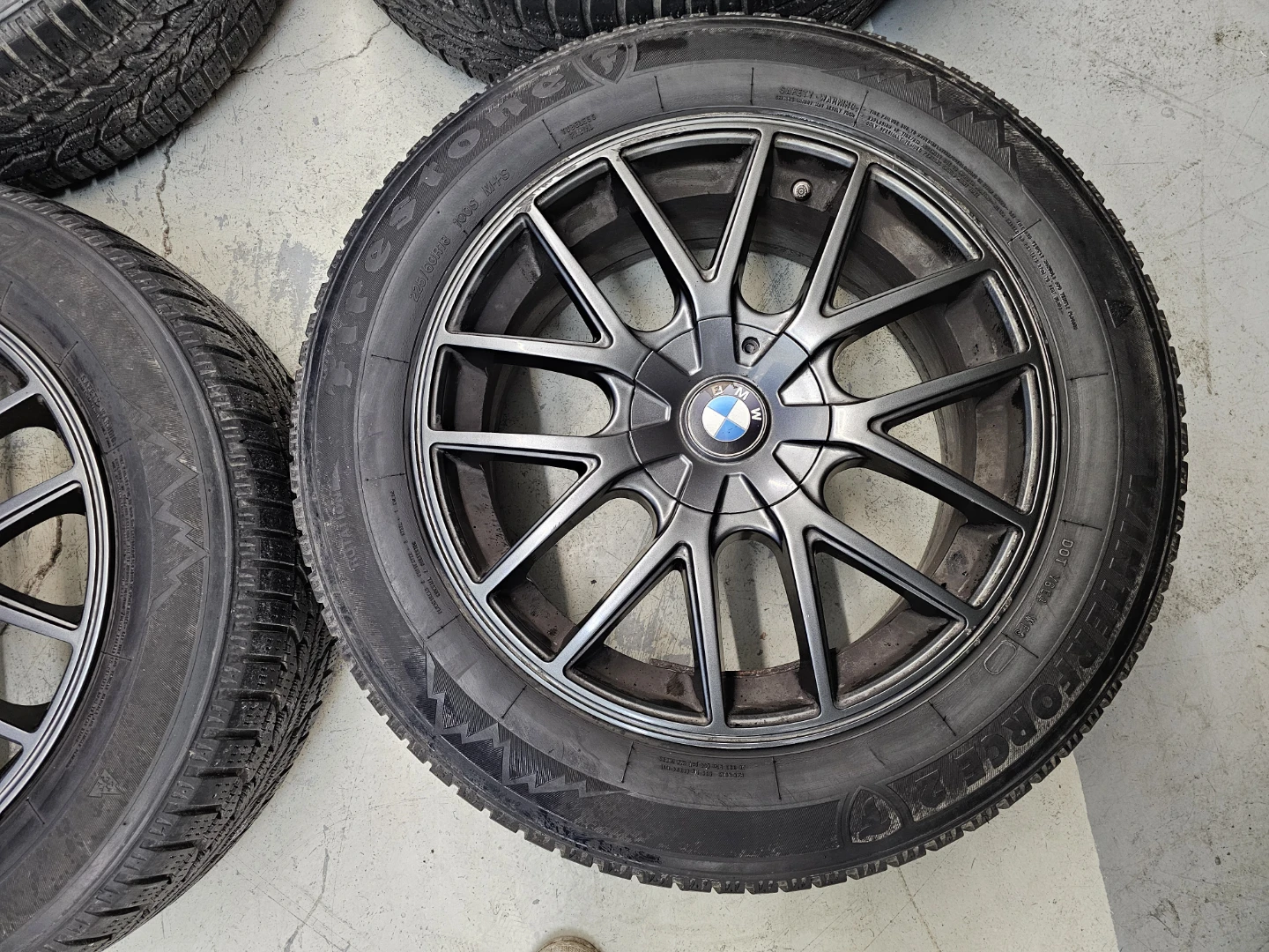 BMW X1/X3 WINTER TIRES ON ALLOY RIMS 225/60 R18 - photo 3