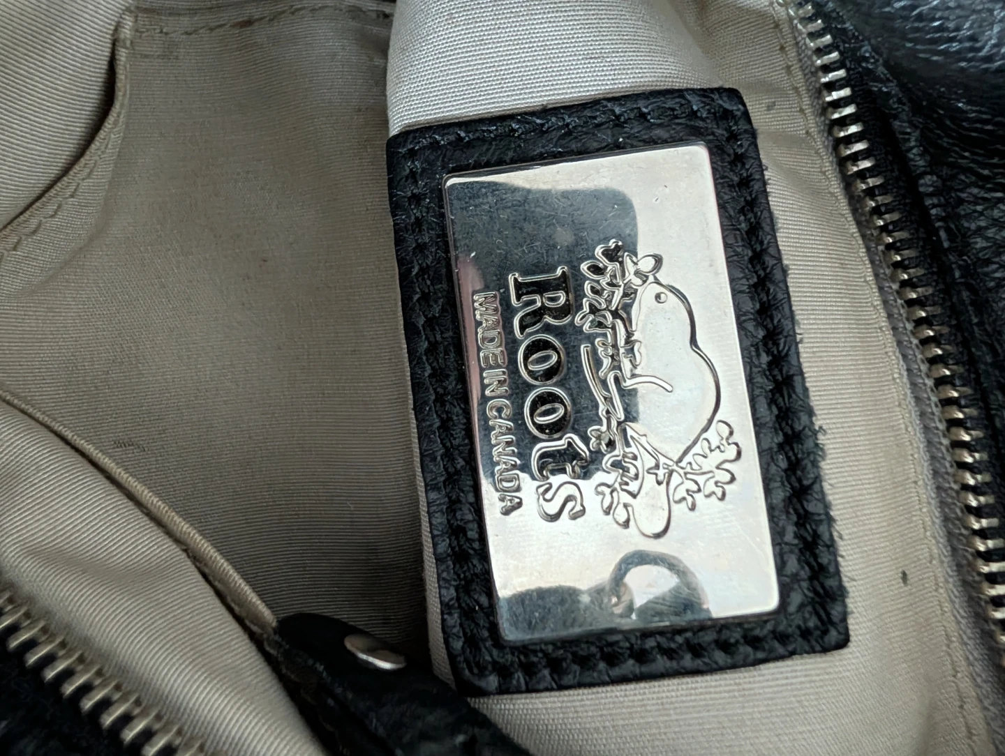 Roots Black Leather Crossbody Bag - photo 3