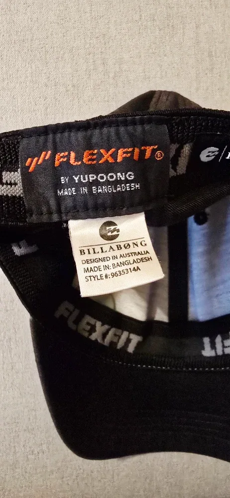 Billabong Flexfit Hat - Size 7 1/4 image indicator(3)