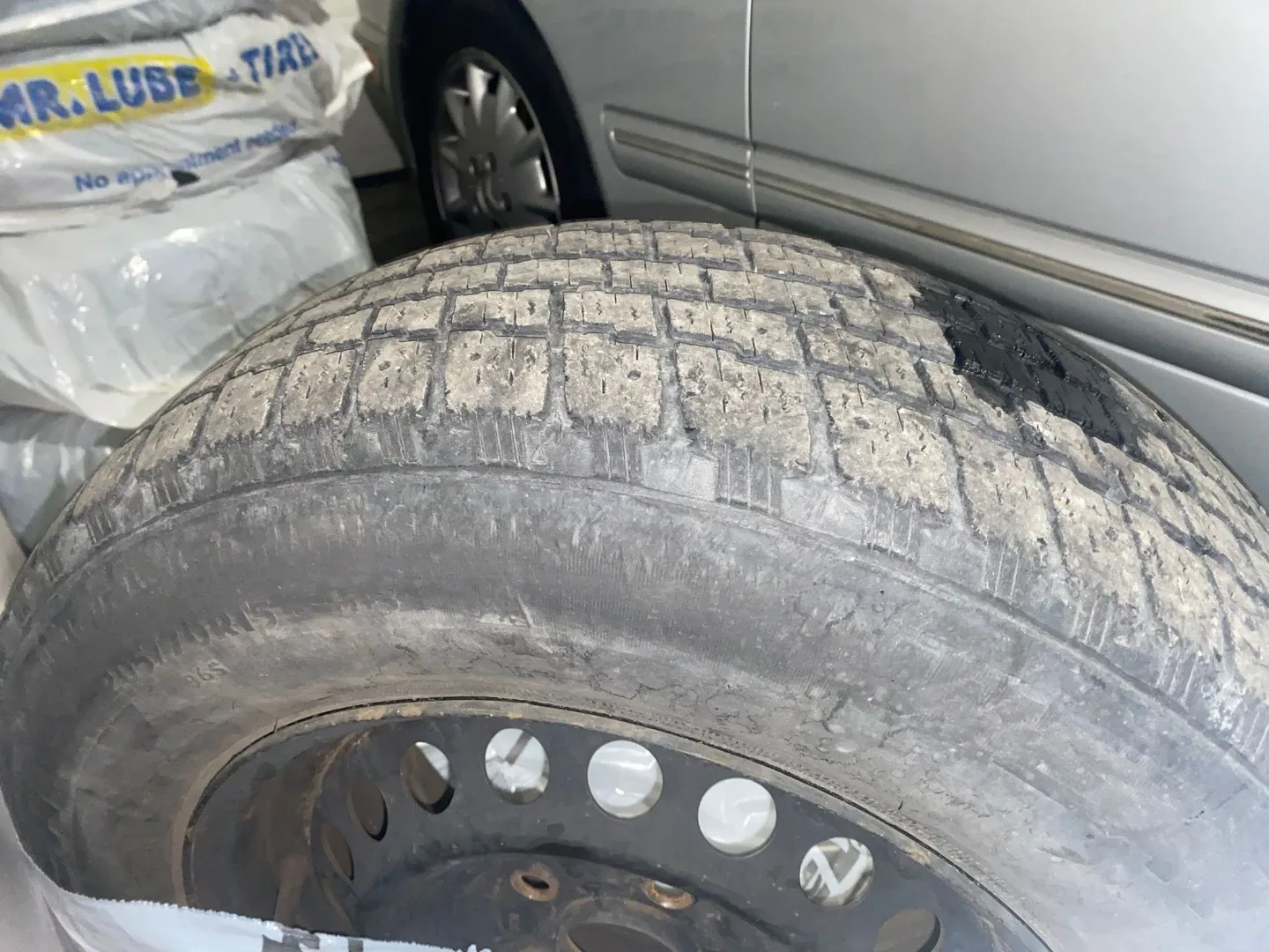 205/70R15 Tires and rims image indicator(4)