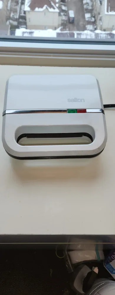 Salton Waffle Maker image indicator(2)