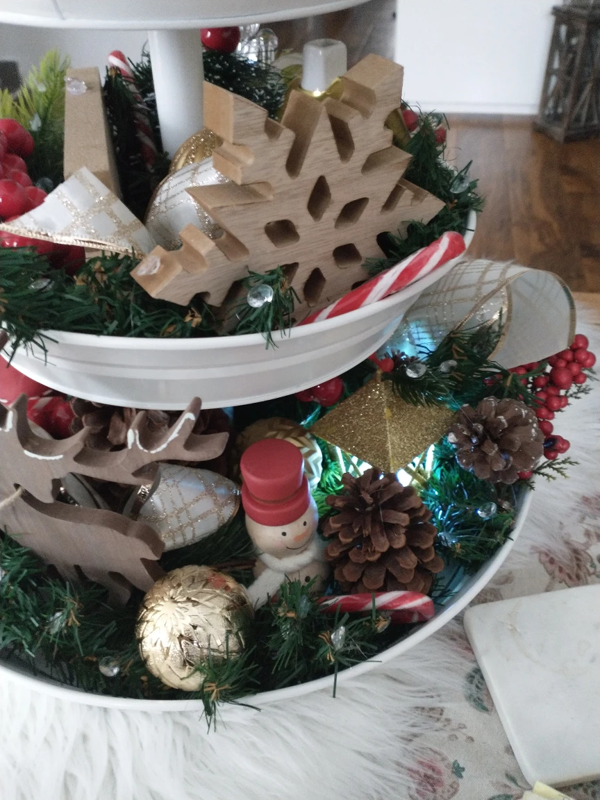 Christmas Themed Tiered Tray Decoration - photo 5