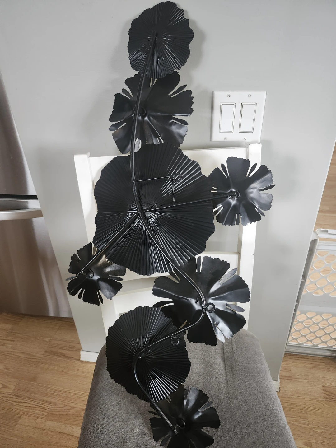 Gold Metal Flower Wall Decor - photo 5