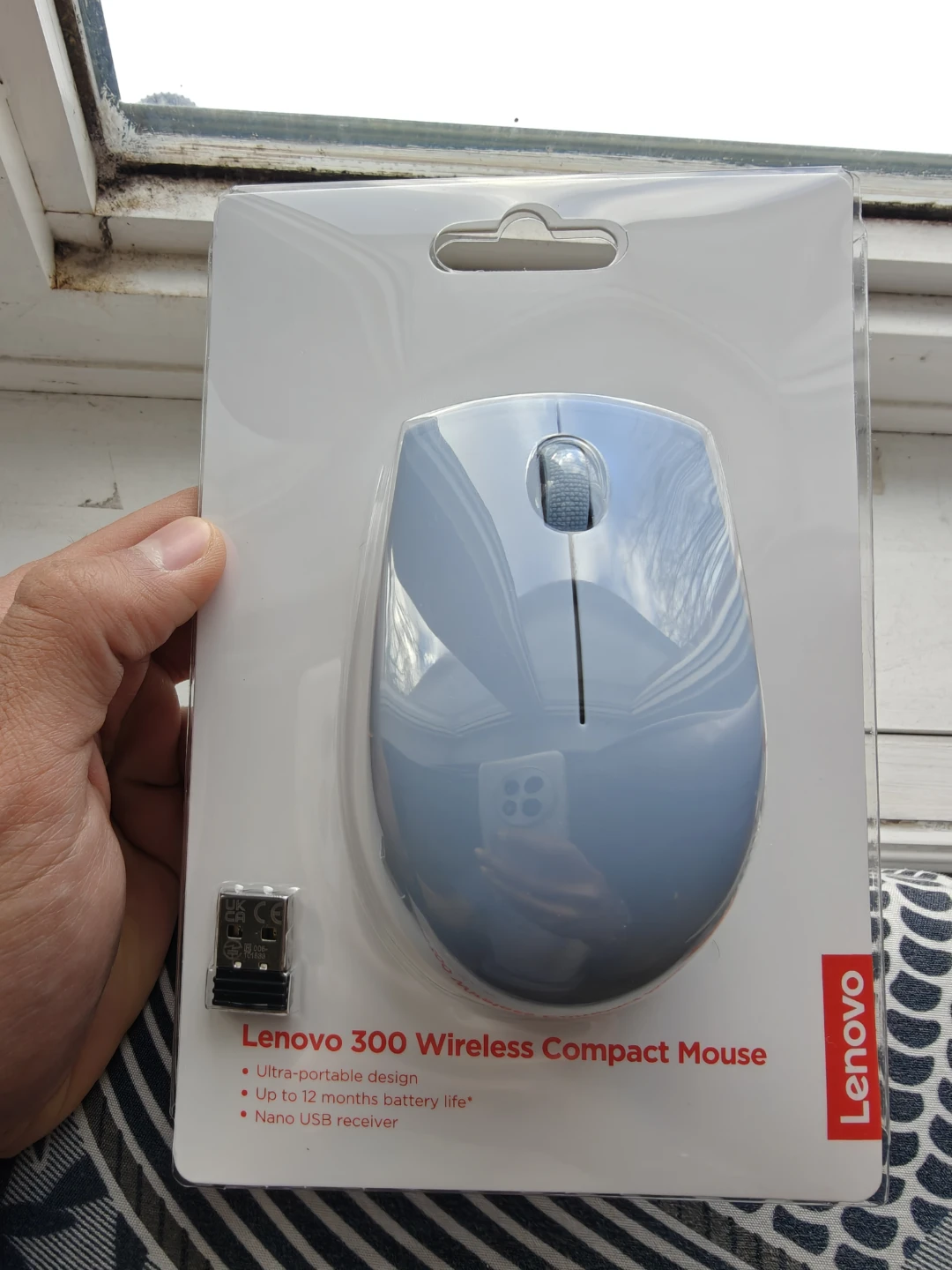 New Lenovo 300 Wireless Compact Mouse