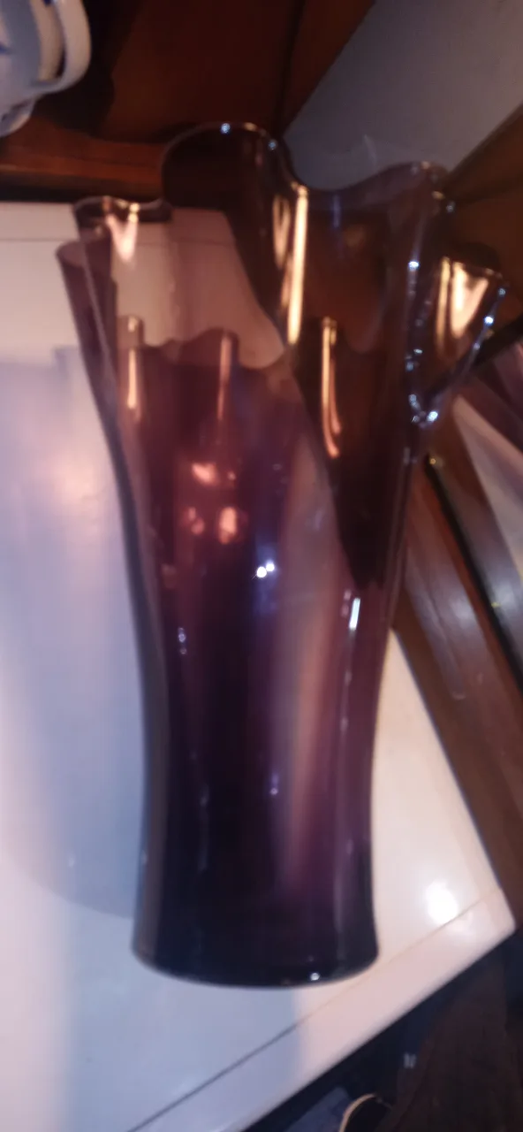 Large Amythest Purple Decorative Vase, 17" Tall image indicator(5)