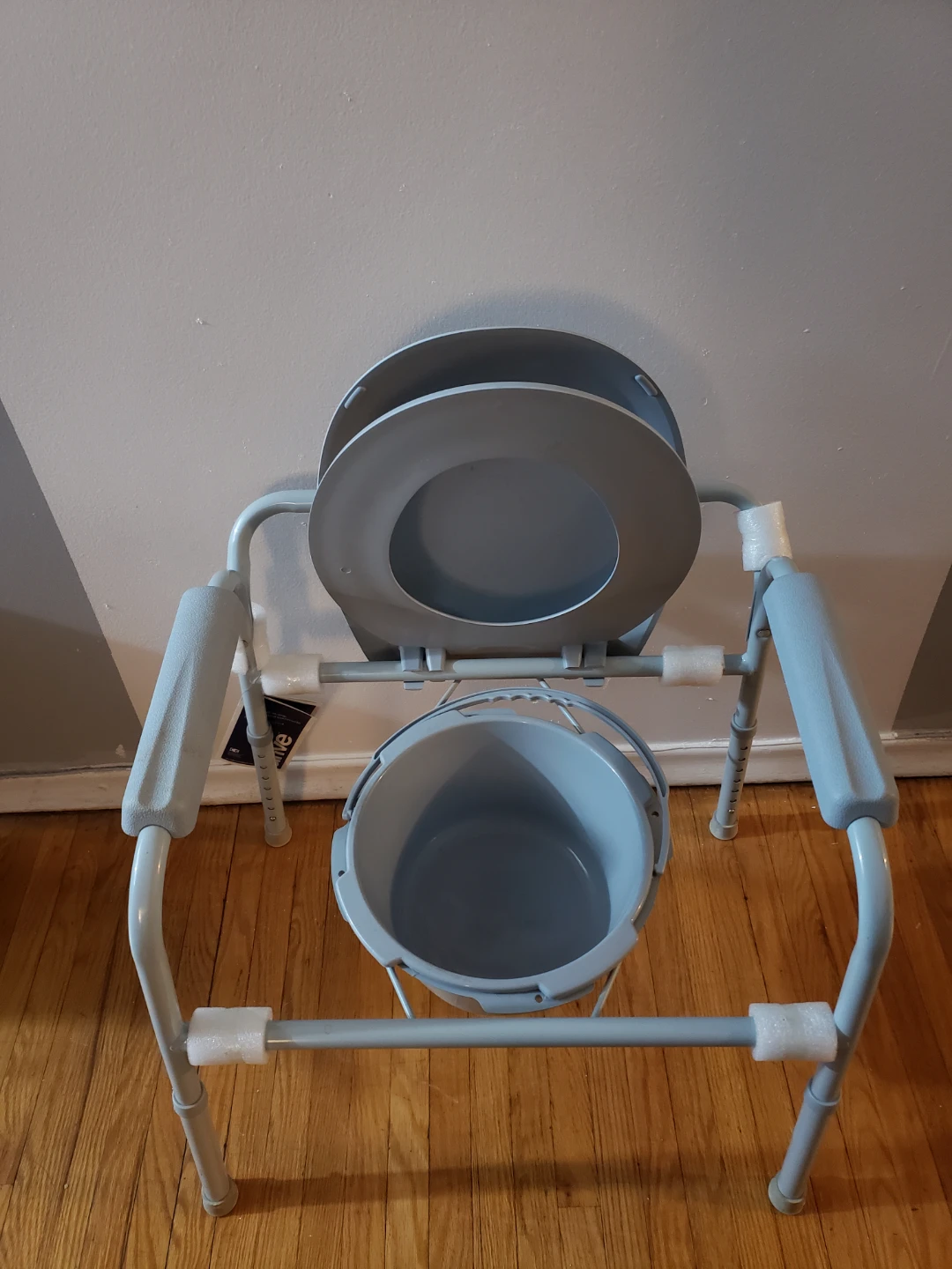 Adult toilet - photo 3