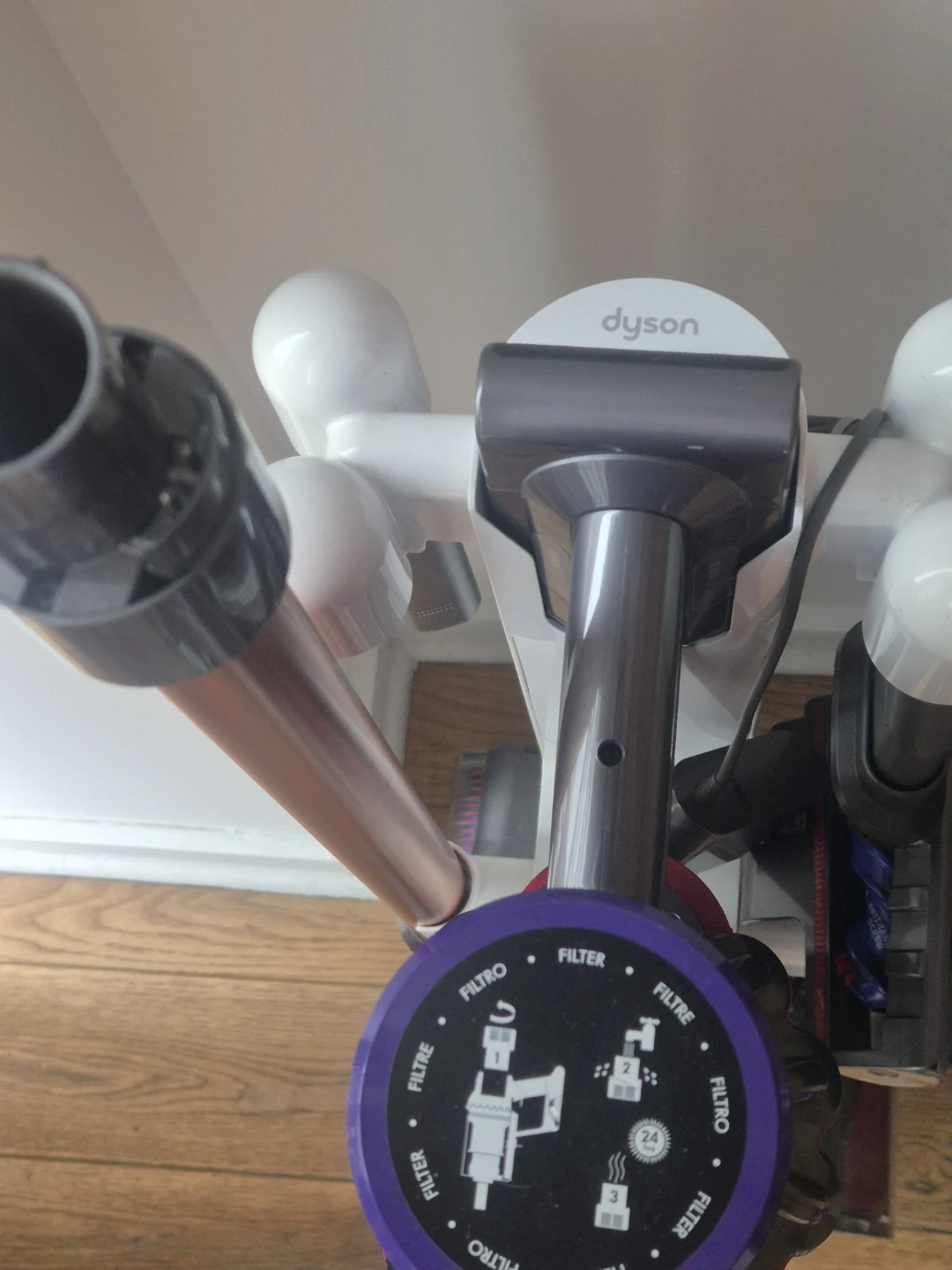 Dyson Cordless Stick Vacuum