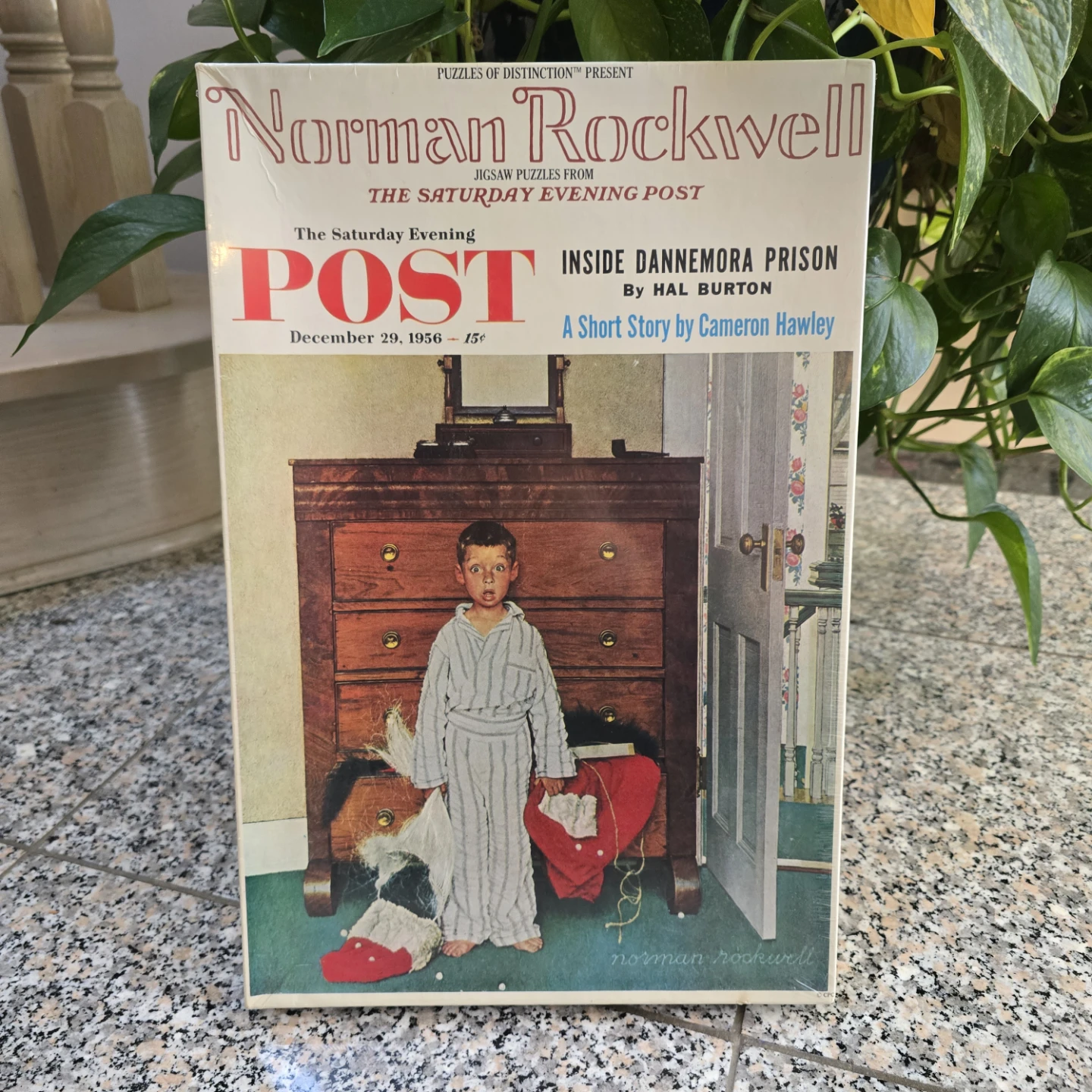 Norman Rockwell Puzzle Christmas "Discovery" Brand New Sealed