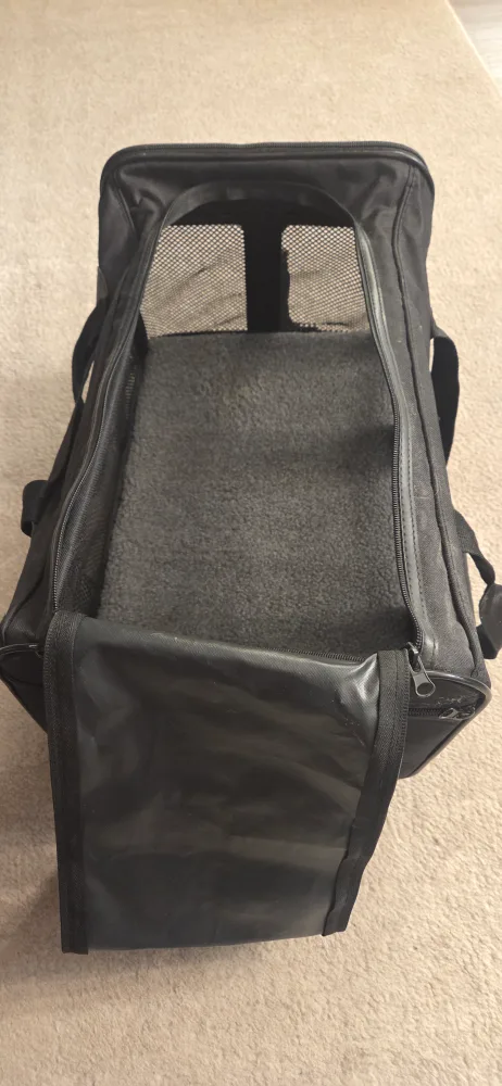 X-Zone Black Pet Carrier - Gently Used