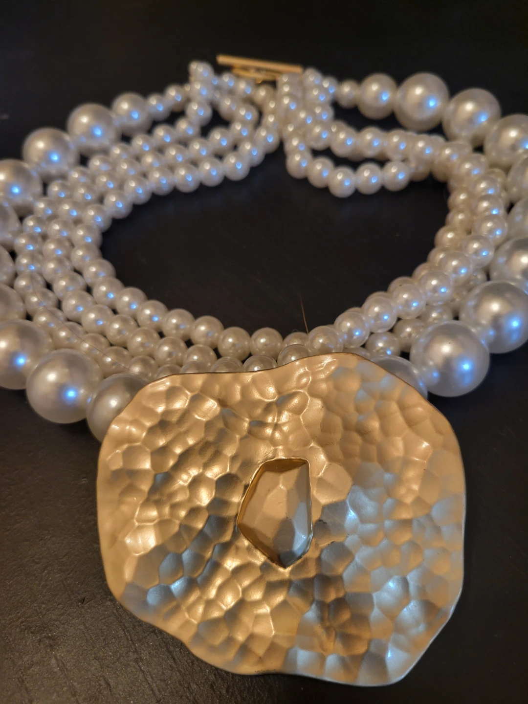 Pearl Necklace with Gold Clasp