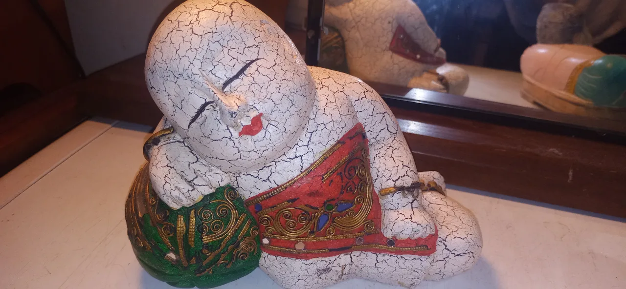 2 Vintage Folk Art Carved Ladies on Couch image indicator(4)